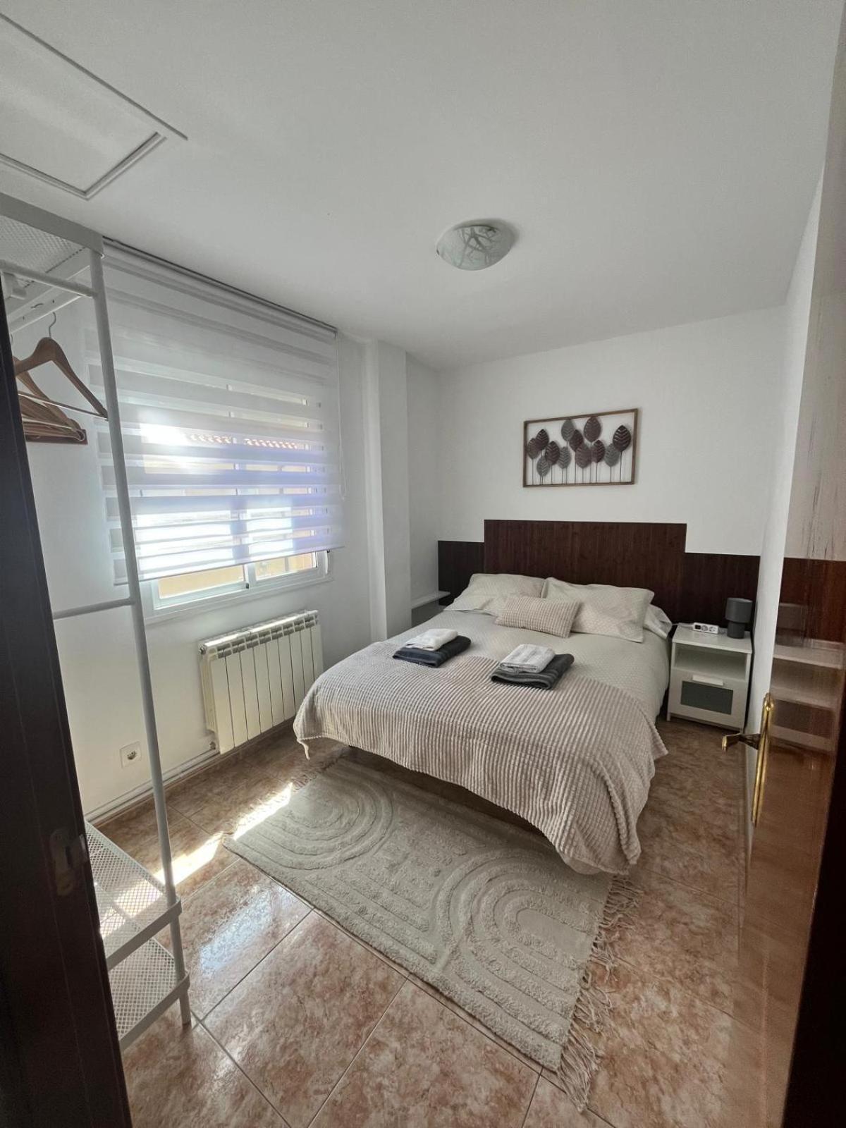 Villa Pirineo Aragones. Casa La Paz Sabiñánigo Esterno foto